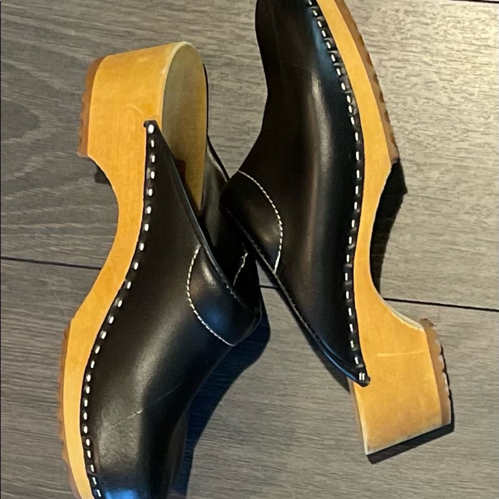 Black Clogs